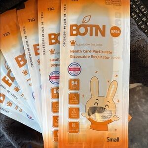 Orange Kids Disposable Respirator 6 pks